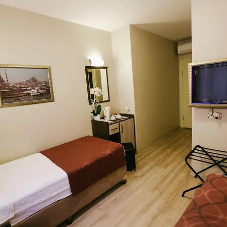 Bogaz Otel ホテル チャナッカレ