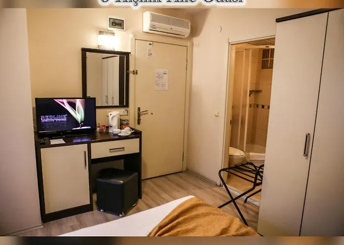 Bogaz Otel 차나칼레