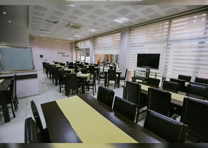 Bogaz Otel 호텔